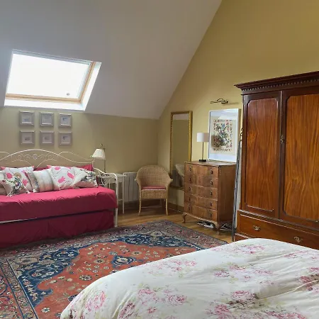 Entire Stay, La Gerouardiere * Barenton