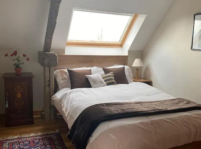 Entire Stay, La Gerouardiere *