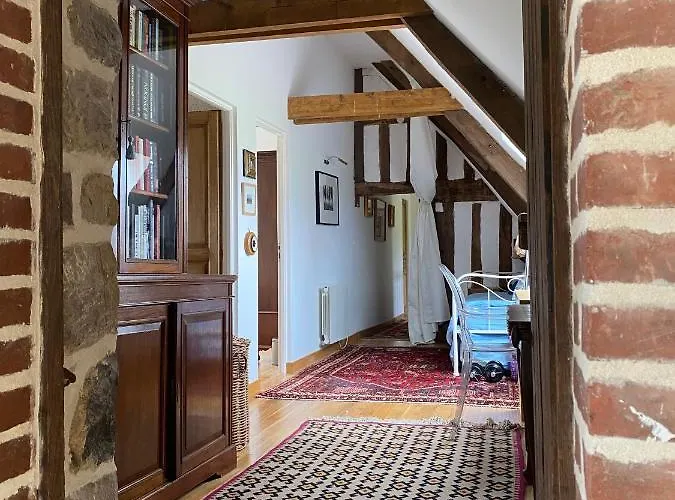 Entire Stay, La Gerouardiere Ferienhaus Barenton